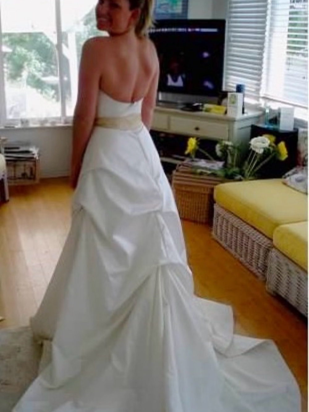 Strapless White Wedding Gown with Belt - Picture 3 of 11
